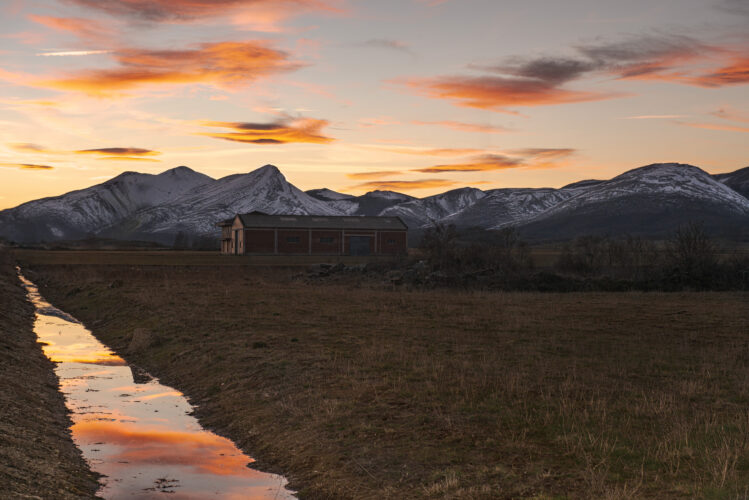 Jose Barrejón © Tierra invertida © Jose Barrejón