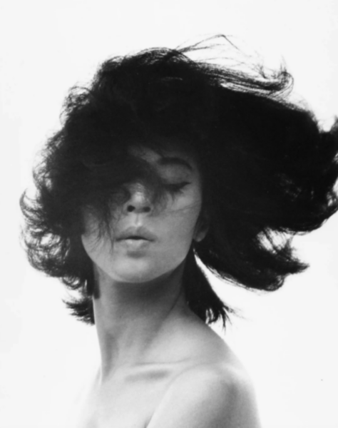 Woman © Akira Sato