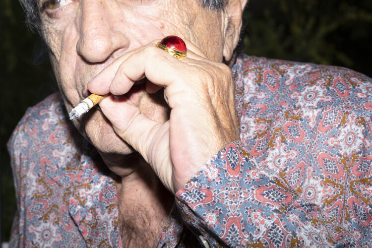 Manuela Lorente. Él pone la música, nosotros bailamos, 2, 2021. © Manuela Lorente