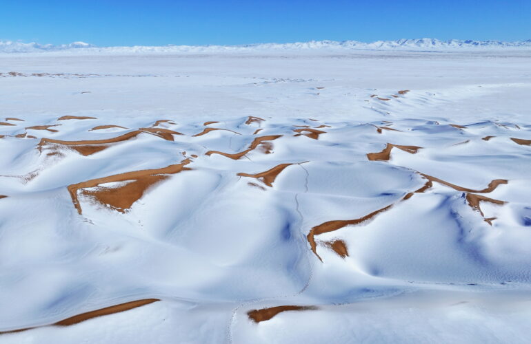 Paisaje típico de la meseta Qinghai Tibet.