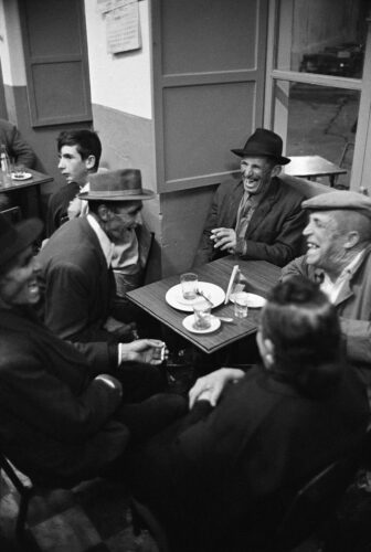 Jürgen Schadeberg, Spanish bar, 1971 © Jürgen Schadeberg